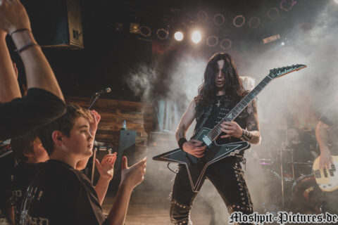 Firewind_Bochum2017_28