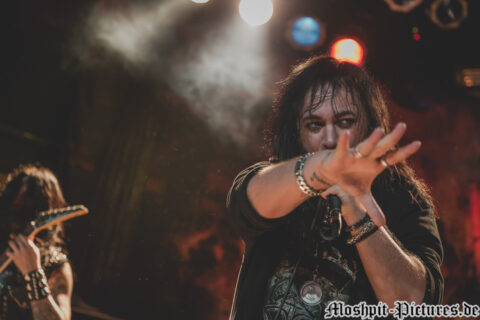 Firewind_Bochum2017_30