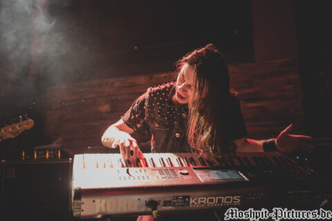 Firewind_Bochum2017_36