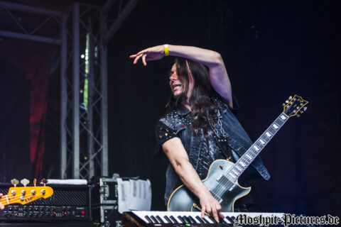 Rage-Against-Racism-2017-Firewind-108