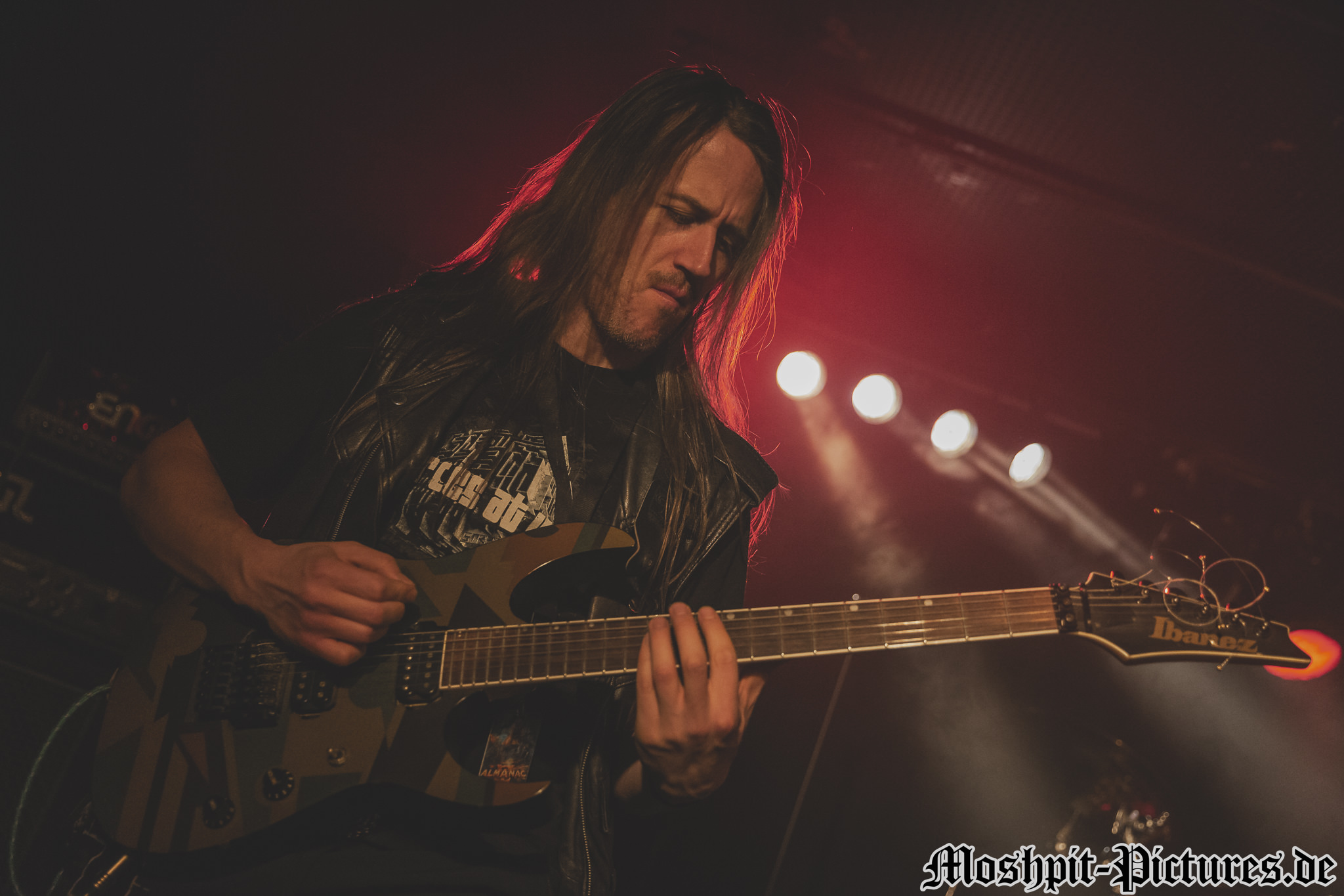 Gloryful-Nachtleben-140217-008