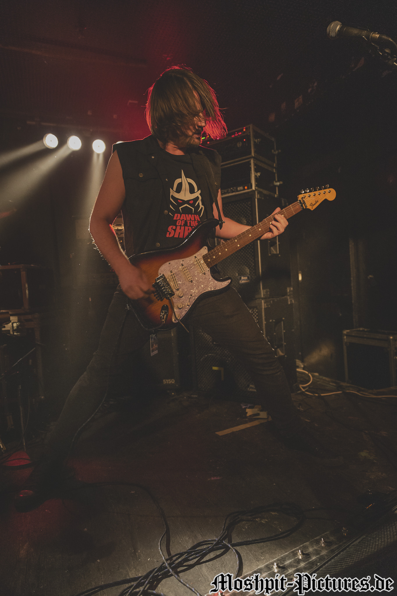 Gloryful-Nachtleben-140217-023