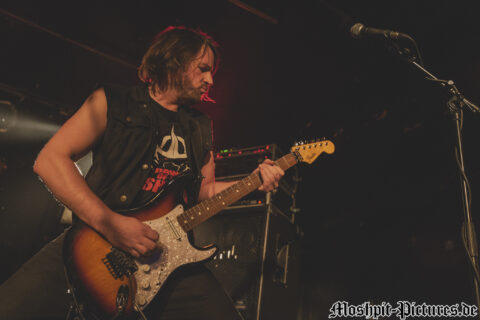 Gloryful-Nachtleben-140217-027