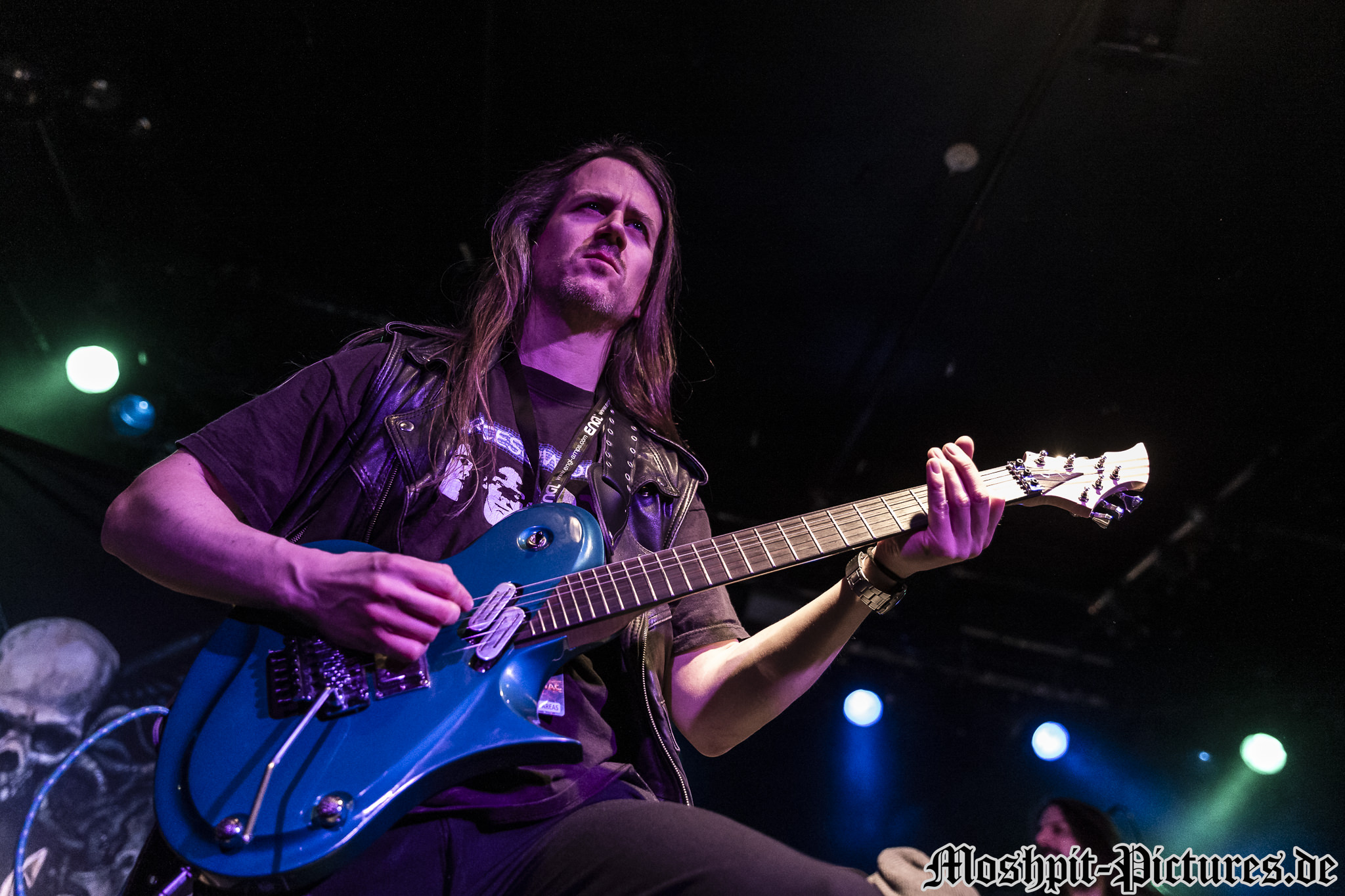 Gloryful-Der-Hirsch-130217-071