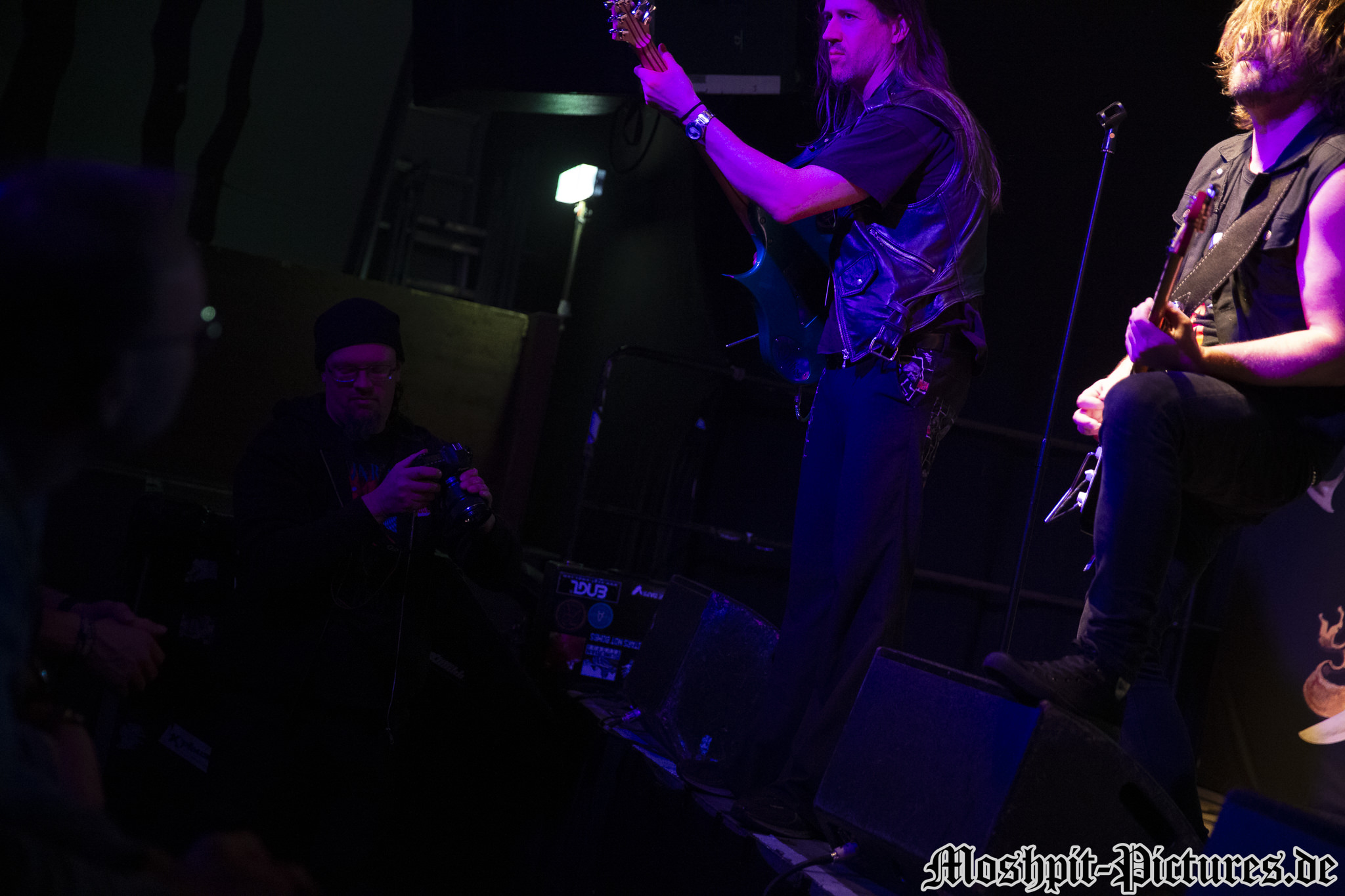 Gloryful-Der-Hirsch-130217-218