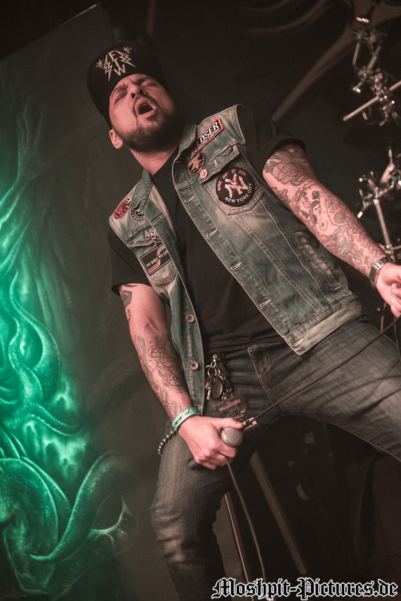 Konzertfotos von Gloryful auf der Midnight Ghost Tour 2019