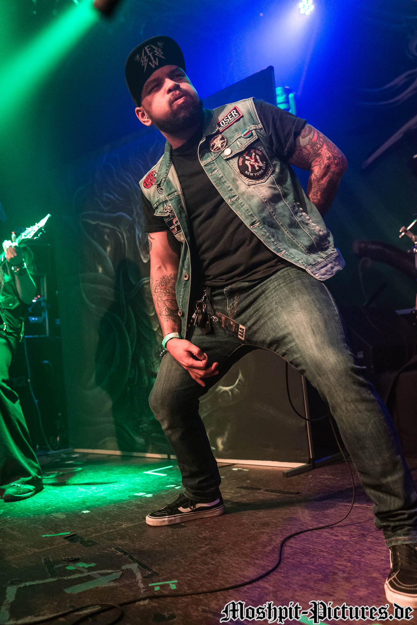 Konzertfotos von Gloryful auf der Midnight Ghost Tour 2019