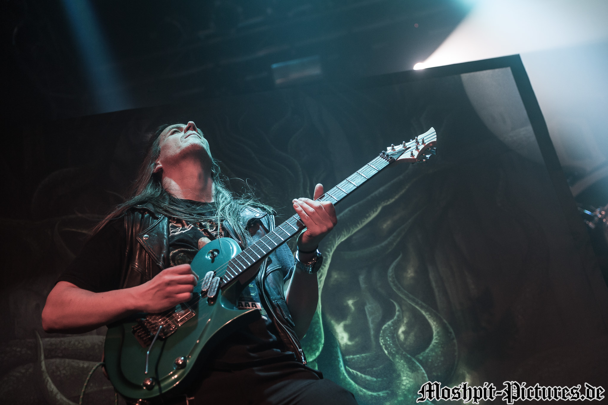 Konzertfotos von Gloryful auf der Midnight Ghost Tour 2019
