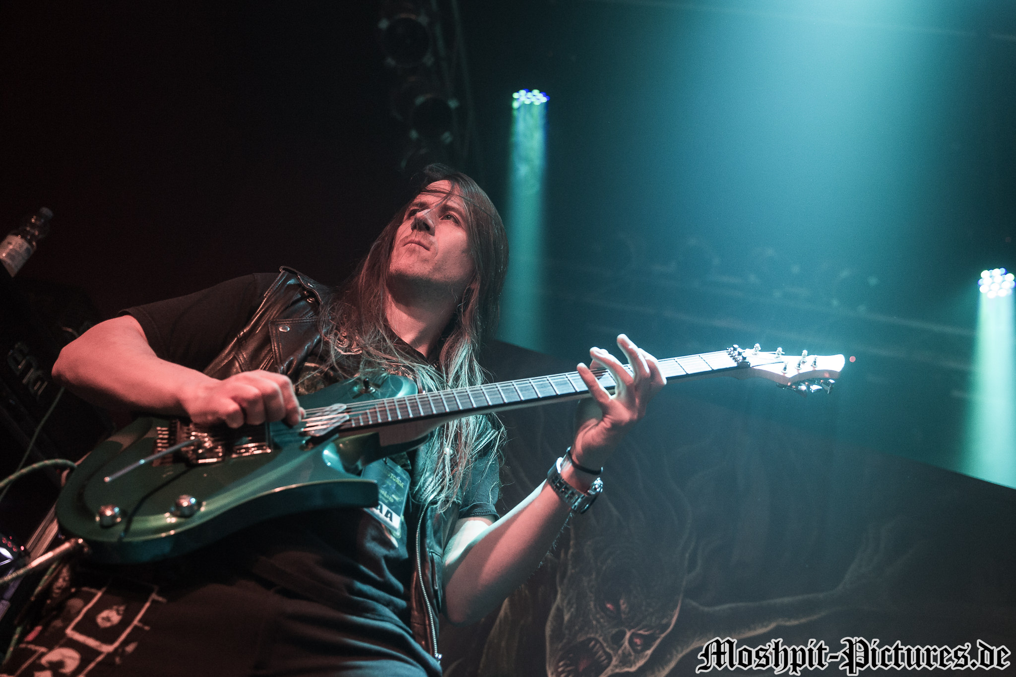 Konzertfotos von Gloryful auf der Midnight Ghost Tour 2019