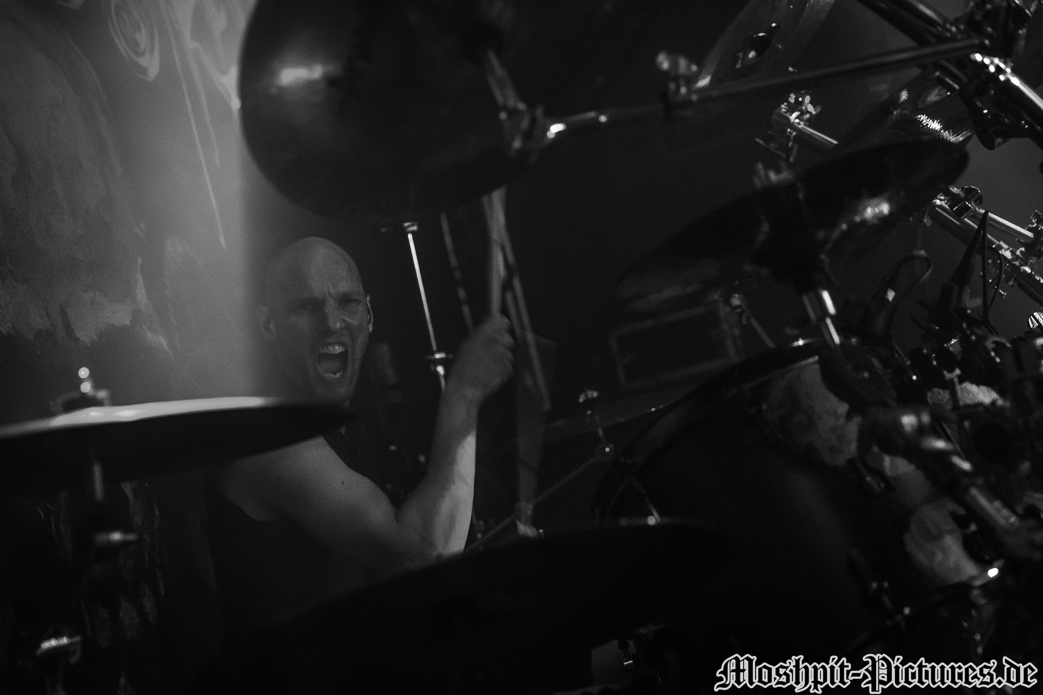 Konzertfotos von Gloryful auf der Midnight Ghost Tour 2019
