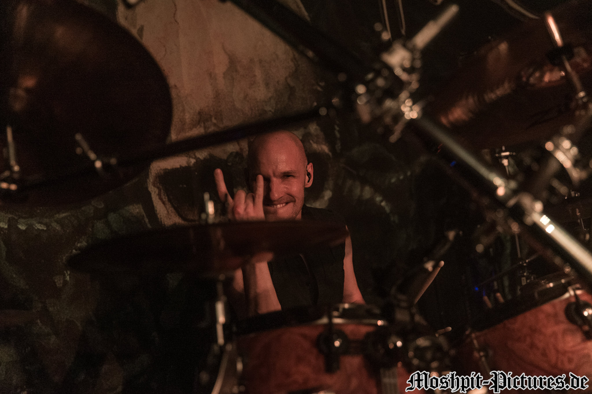 Konzertfotos von Gloryful auf der Midnight Ghost Tour 2019