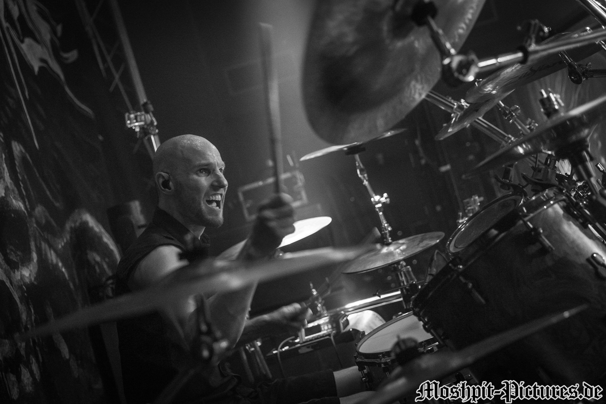 Konzertfotos von Gloryful auf der Midnight Ghost Tour 2019