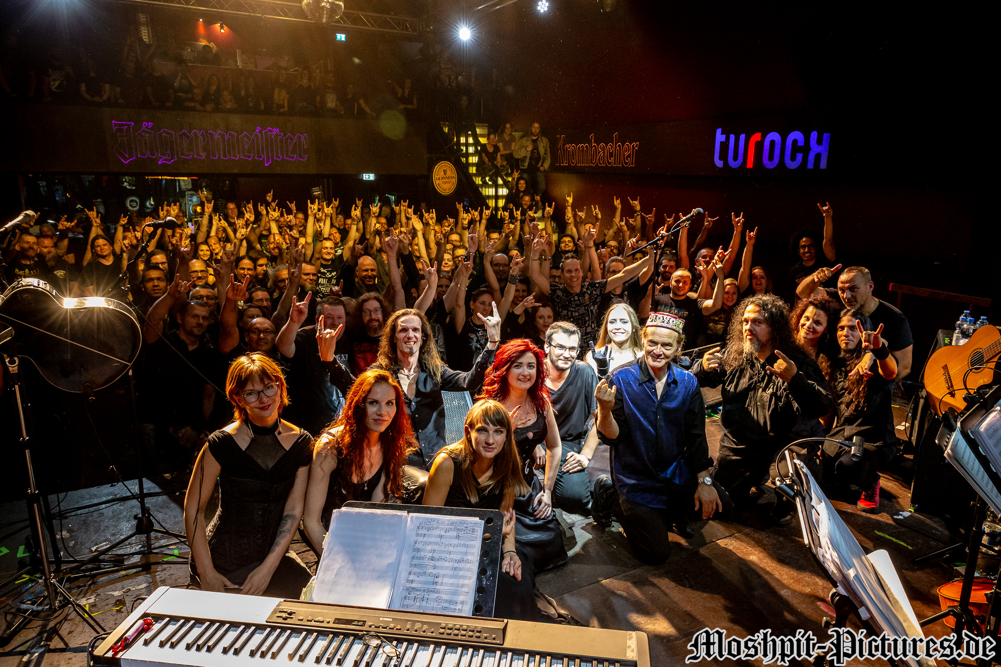 Konzertfotos von Haggard auf der Bards of Symphony and Metal Tour 2018