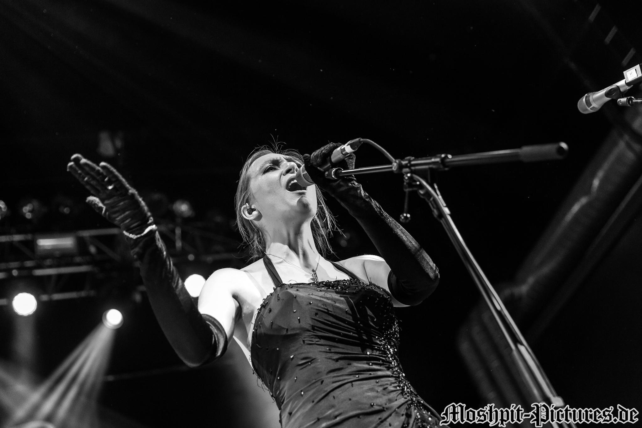 Konzertfotos von Haggard auf der Bards of Symphony and Metal Tour 2018