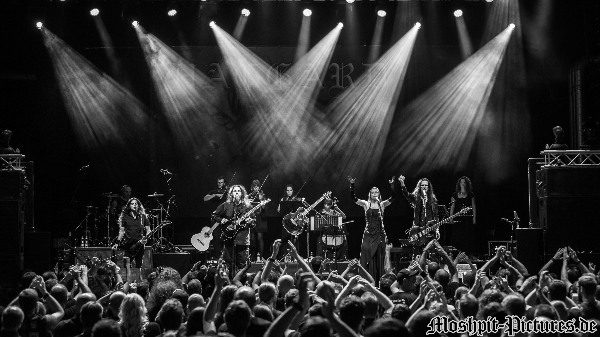 Konzertfotos von Haggard auf der Bards of Symphony and Metal Tour 2018