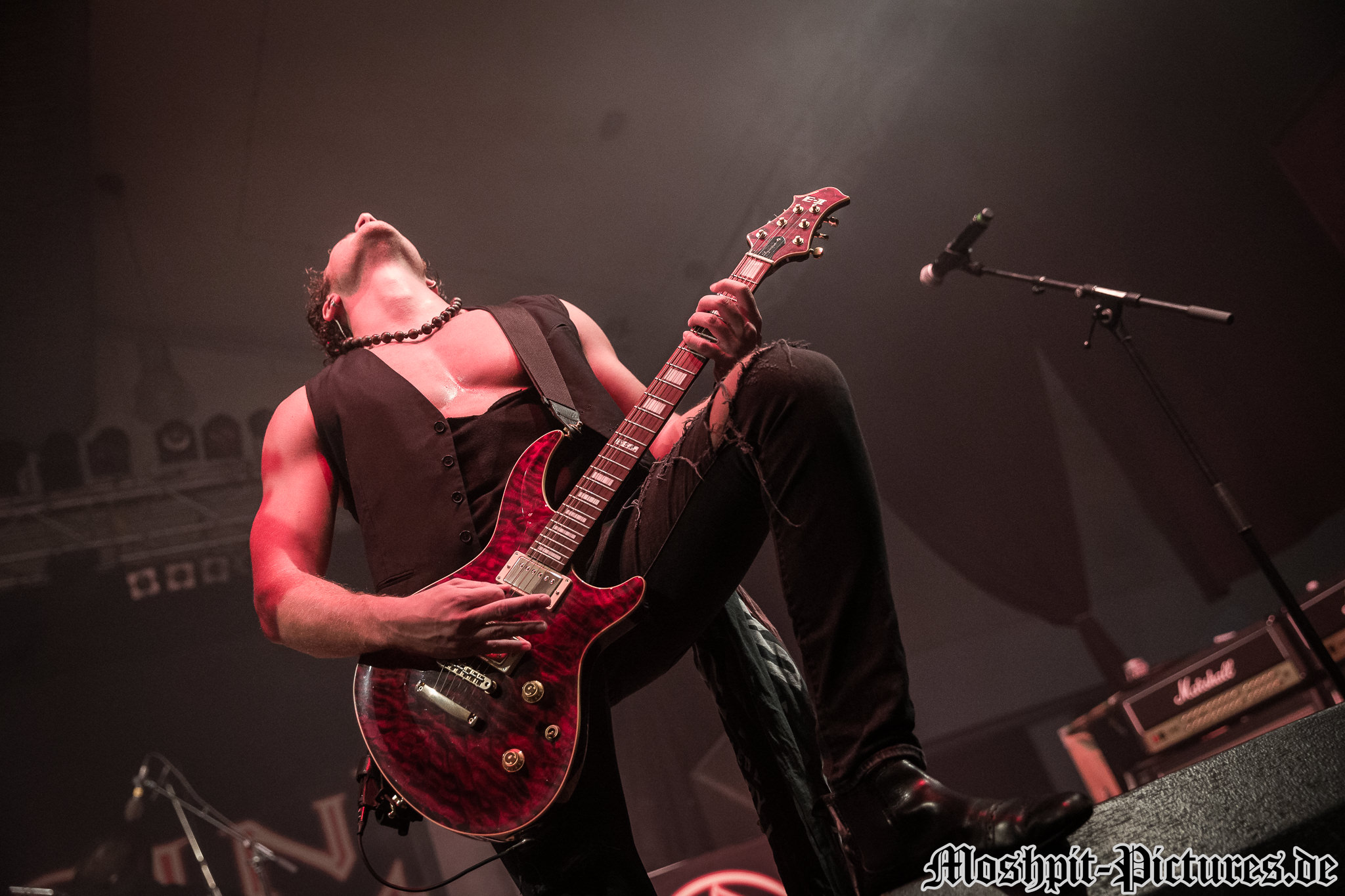 metal-crash-festival-2017-Kissin-Dynamite-389