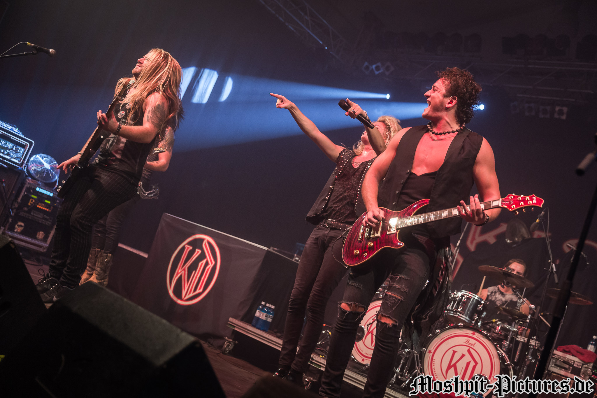 metal-crash-festival-2017-Kissin-Dynamite-417