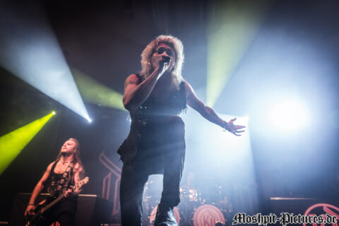 metal-crash-festival-2017-Kissin-Dynamite-321