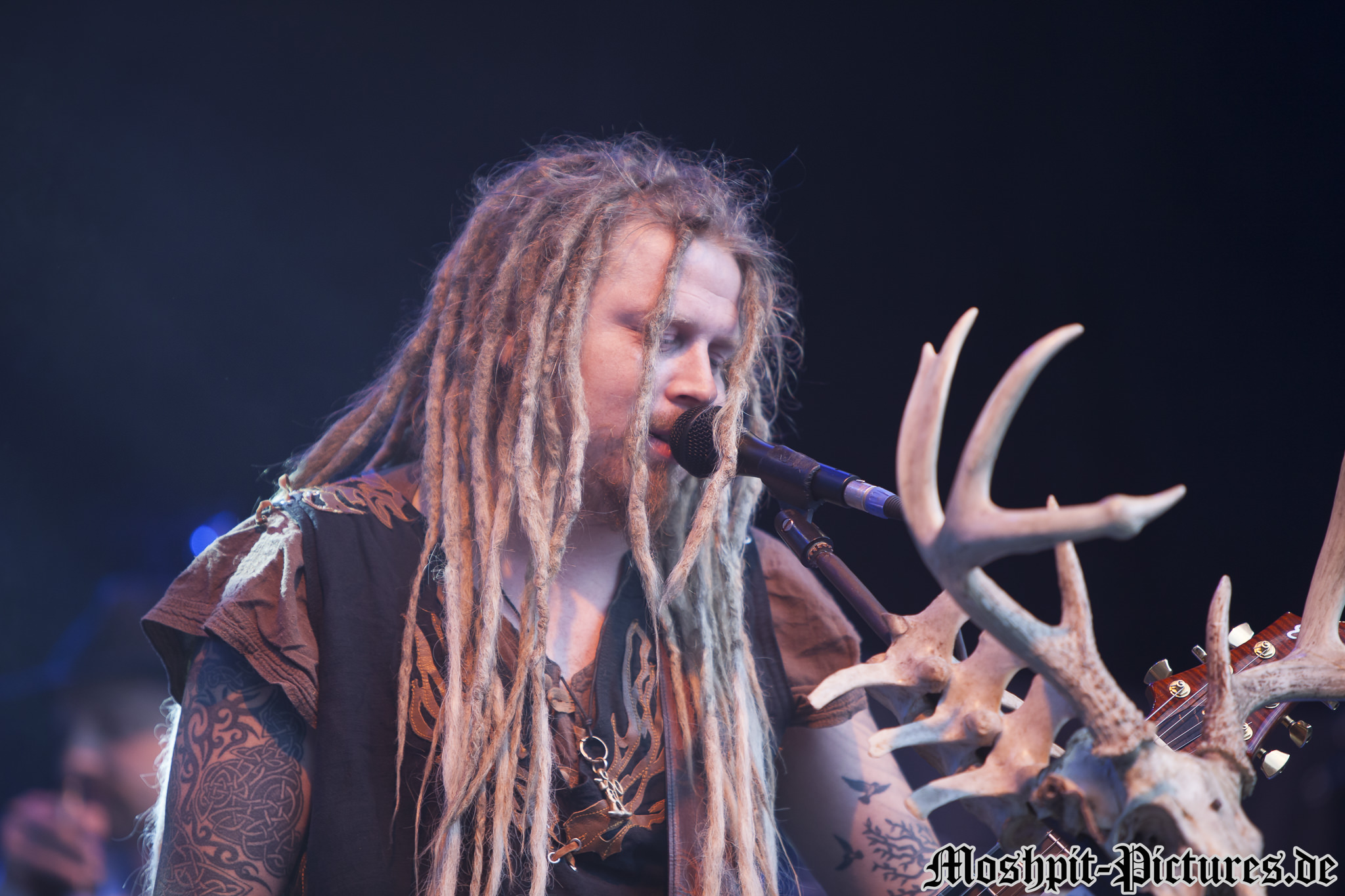 feuertanz-festival-2011-Korpiklaani-02