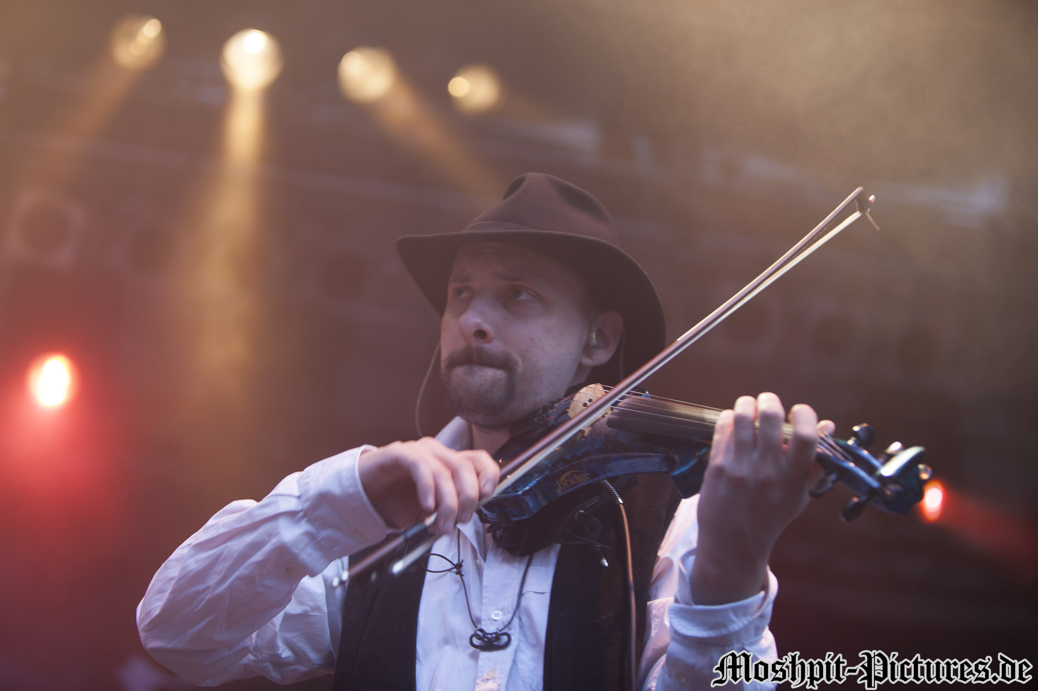 feuertanz-festival-2011-Korpiklaani-22