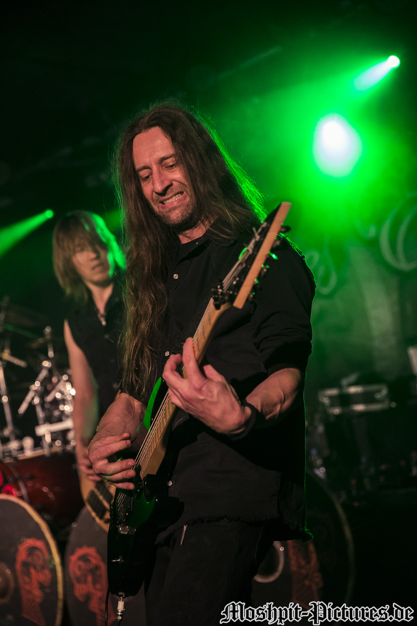 Leaves-Eyes-Kubaner-Live-Club-250418-0579