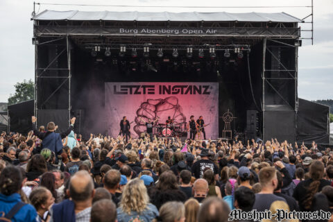 Konzertfoto von Letzte Instanz - Feuertanz Festival 2022