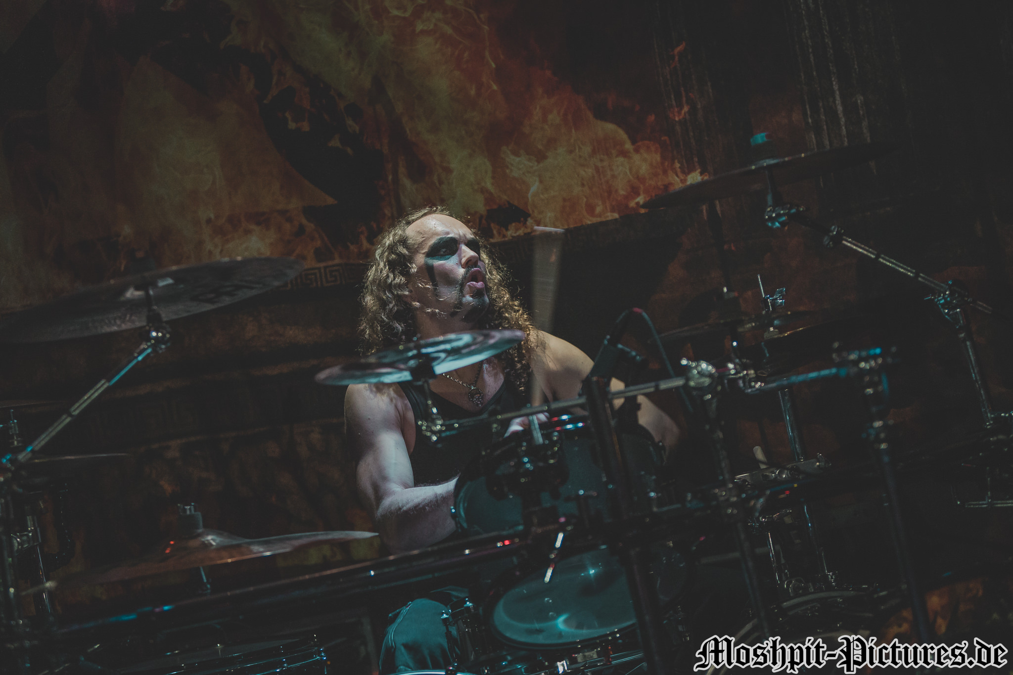 immortals-tour-2017-Manimal-307