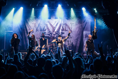 Konzertfotos von MaYan auf der Tour of the Dragonhead 2018