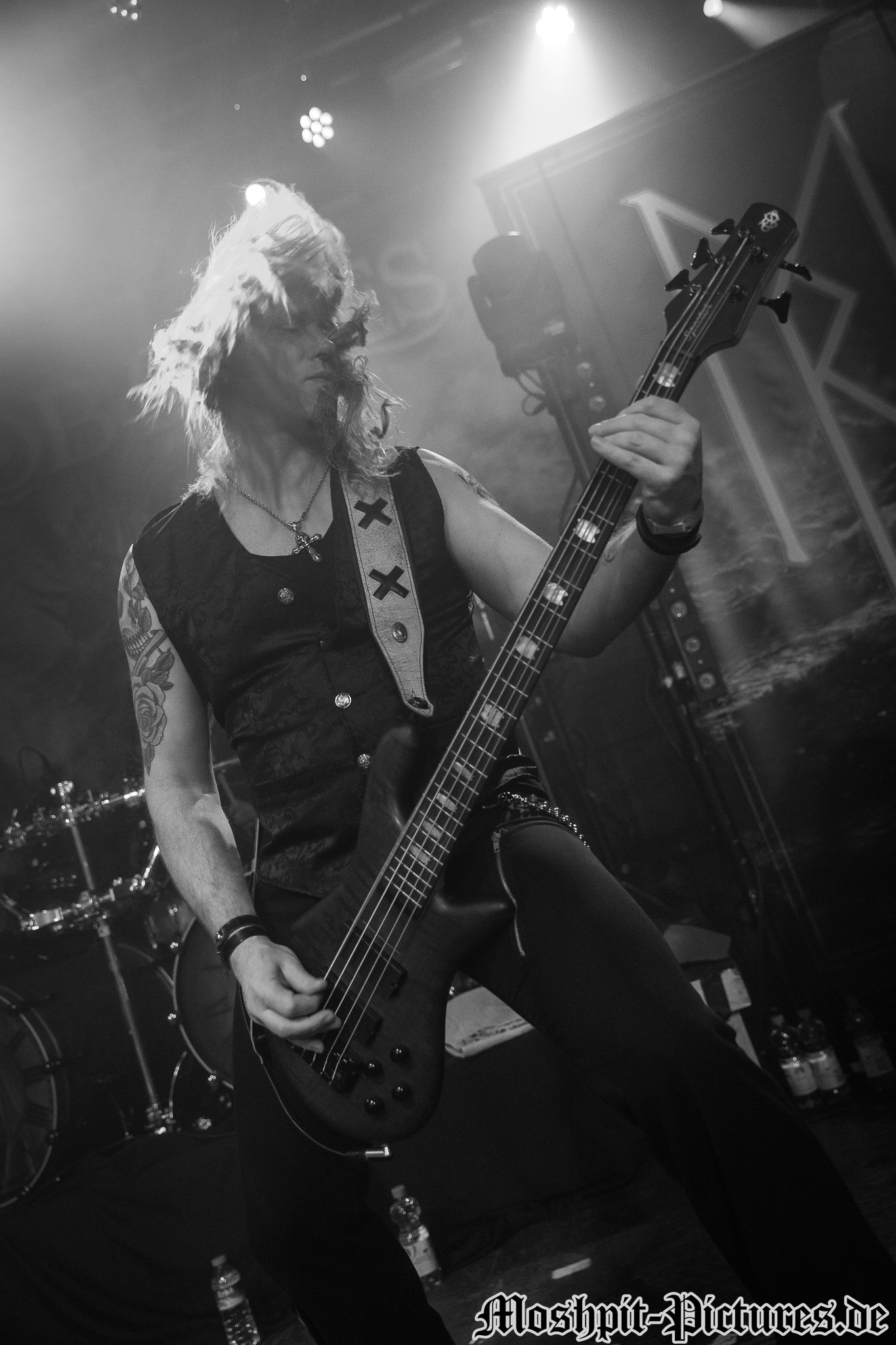 Konzertfotos von Mob Rules auf der Midnight Ghost Tour 2019