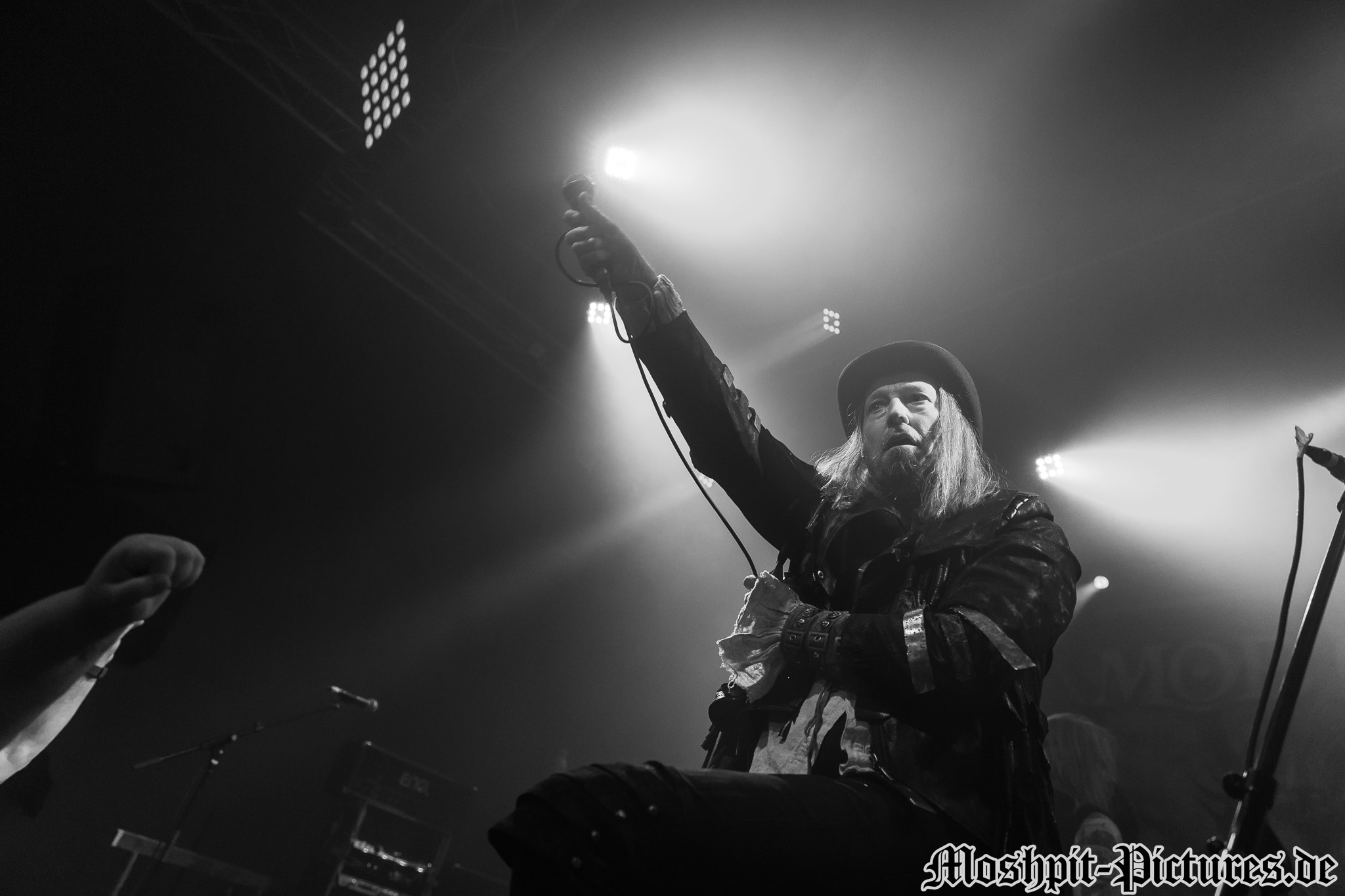 Konzertfotos von Mob Rules auf der Midnight Ghost Tour 2019