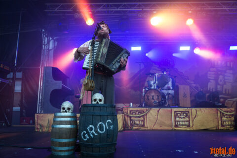 Mr. Hurley und die Pulveraffen