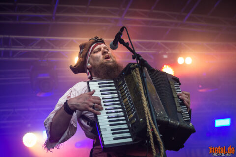 Mr. Hurley und die Pulveraffen