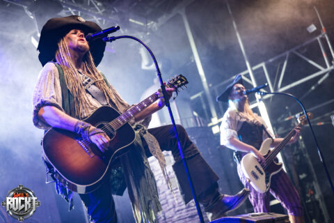 Mr. Hurley und die Pulveraffen