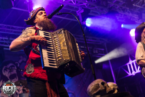 Mr. Hurley und die Pulveraffen