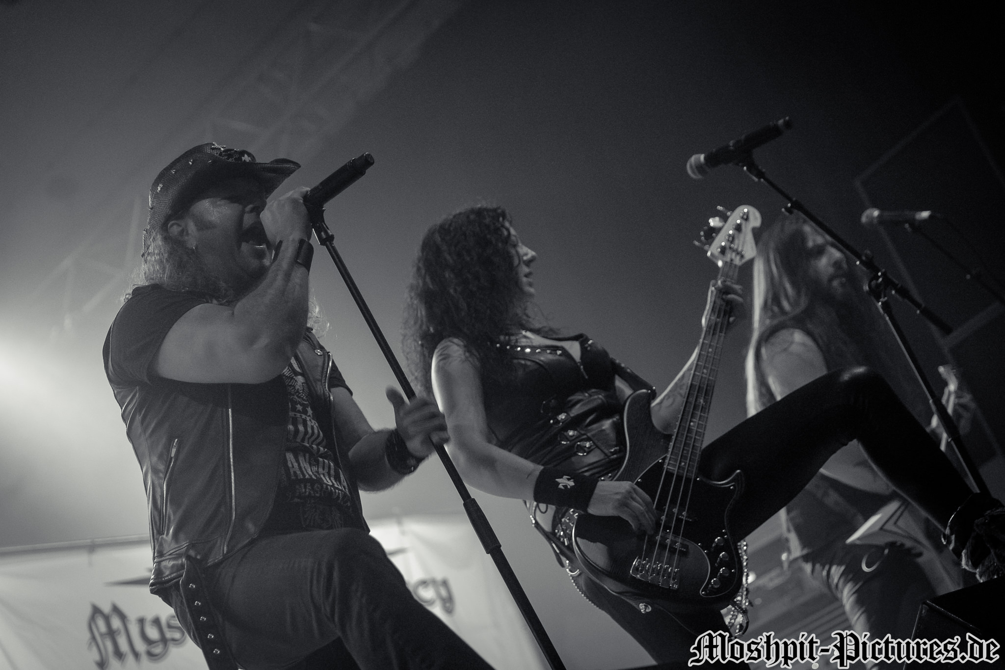 metal-crash-festival-2017-Mystic-Prophecy-750