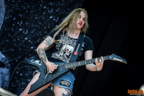 Nervosa auf dem Summer Breeze Open Air 2018