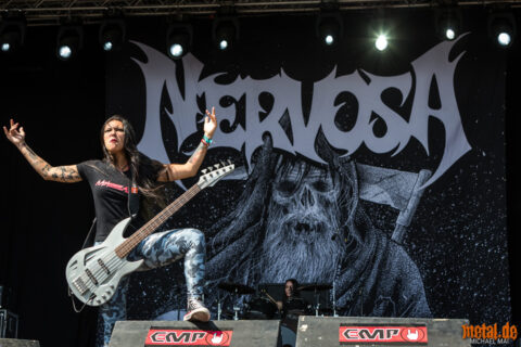 Nervosa auf dem Summer Breeze Open Air 2018