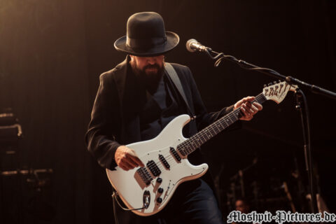 OperationMindcrime_KnockOut2015_05