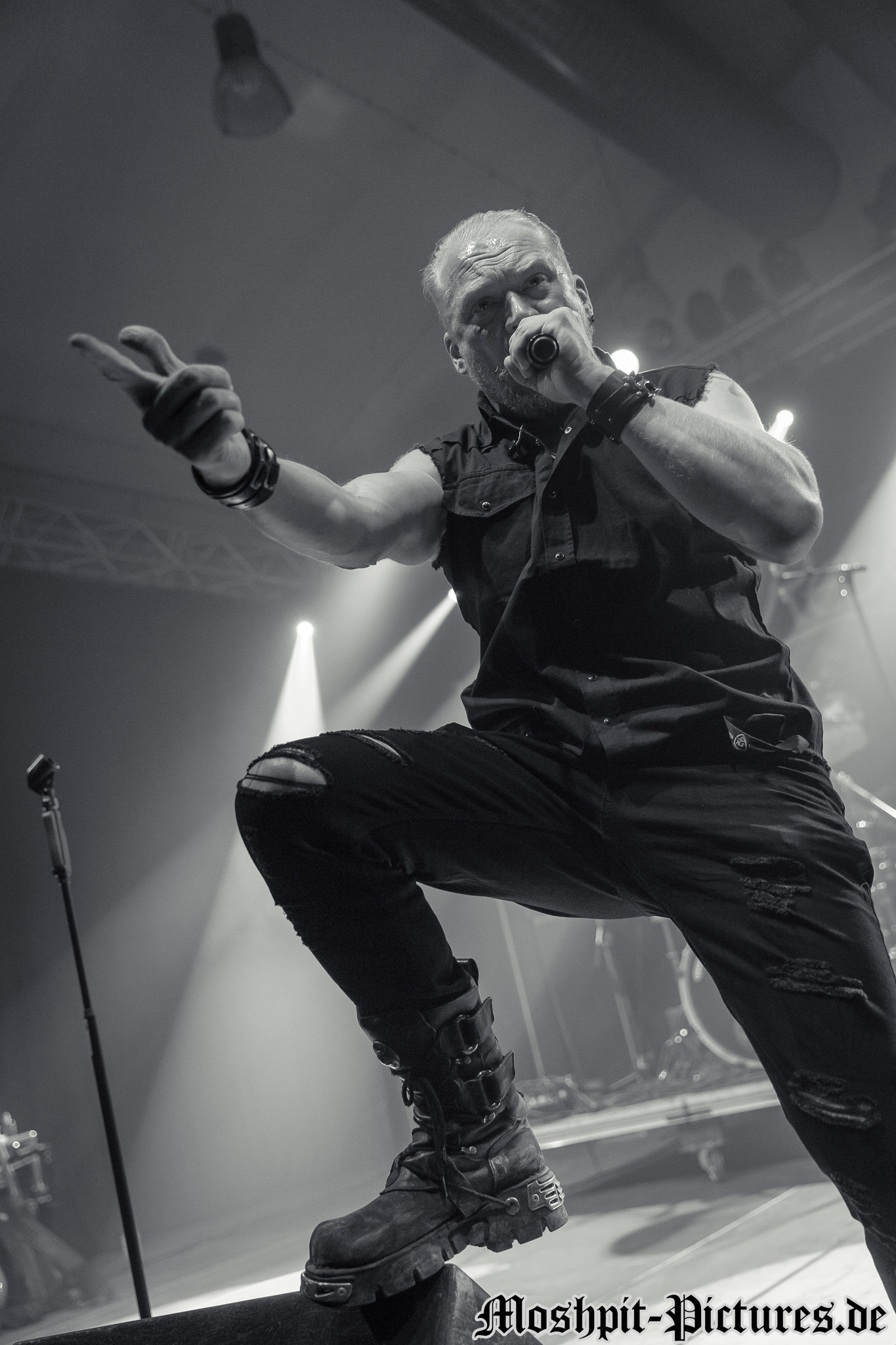 metal-crash-festival-2017-Rebellion-042