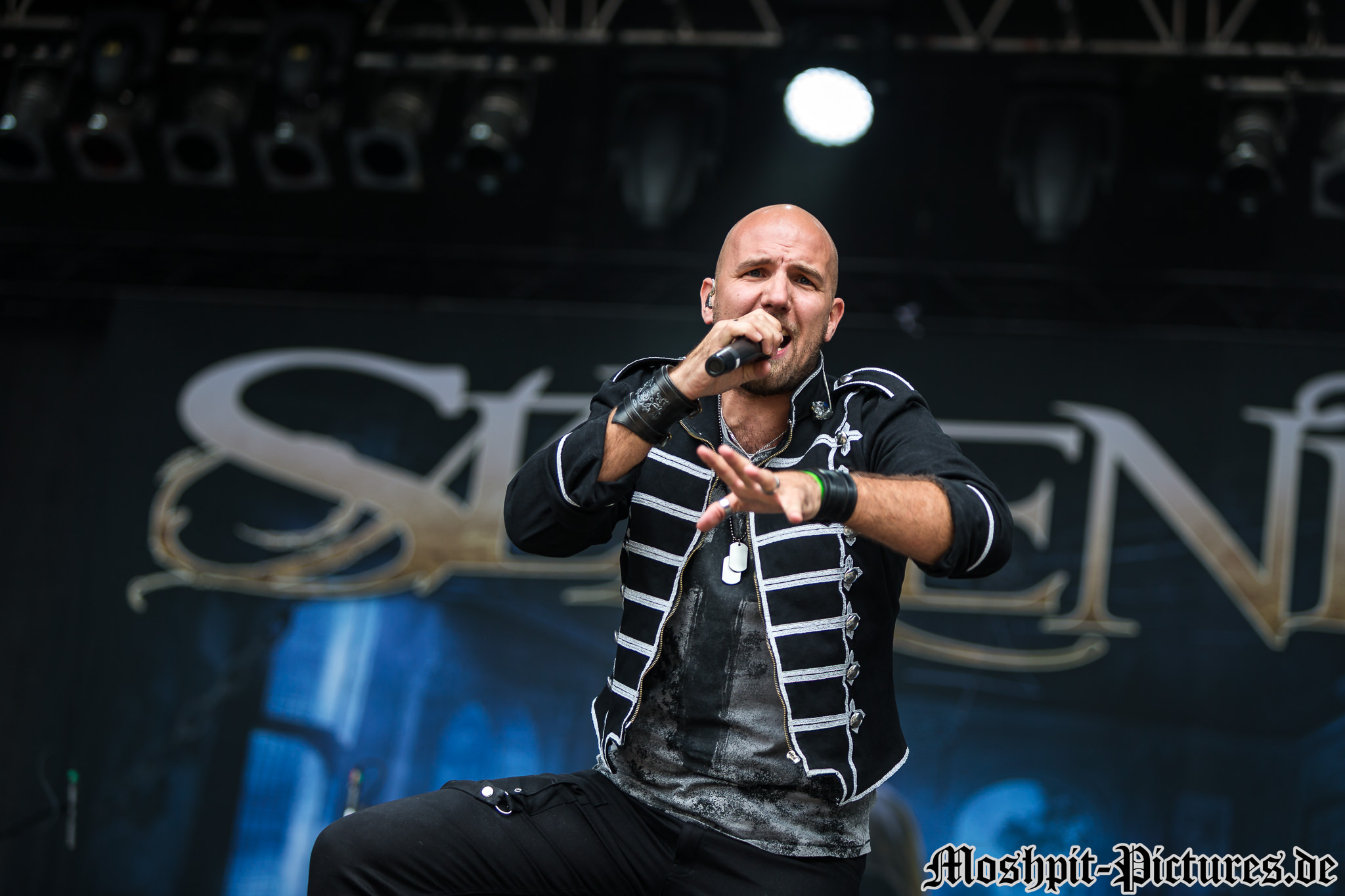masters-of-rock-2017-Serenity-021