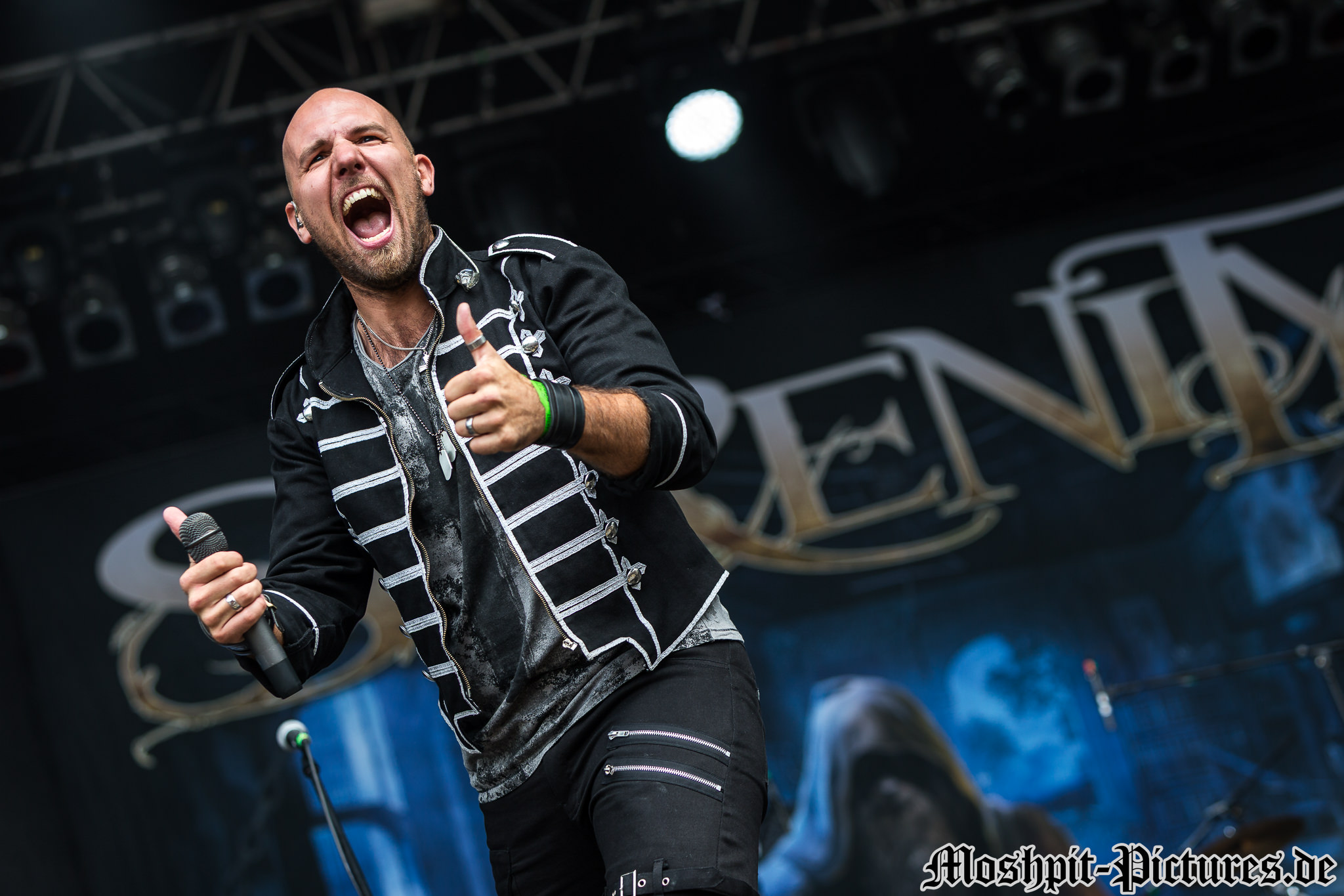 masters-of-rock-2017-Serenity-047