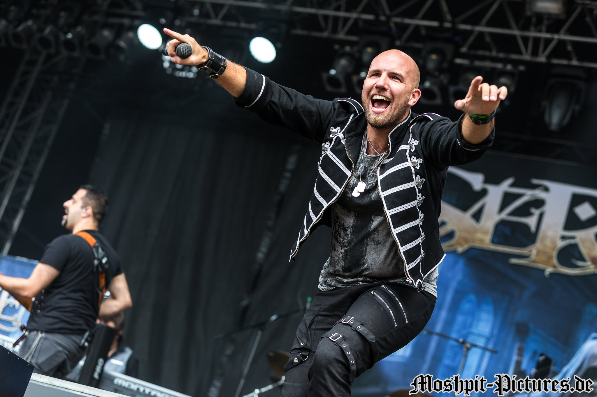 masters-of-rock-2017-Serenity-086
