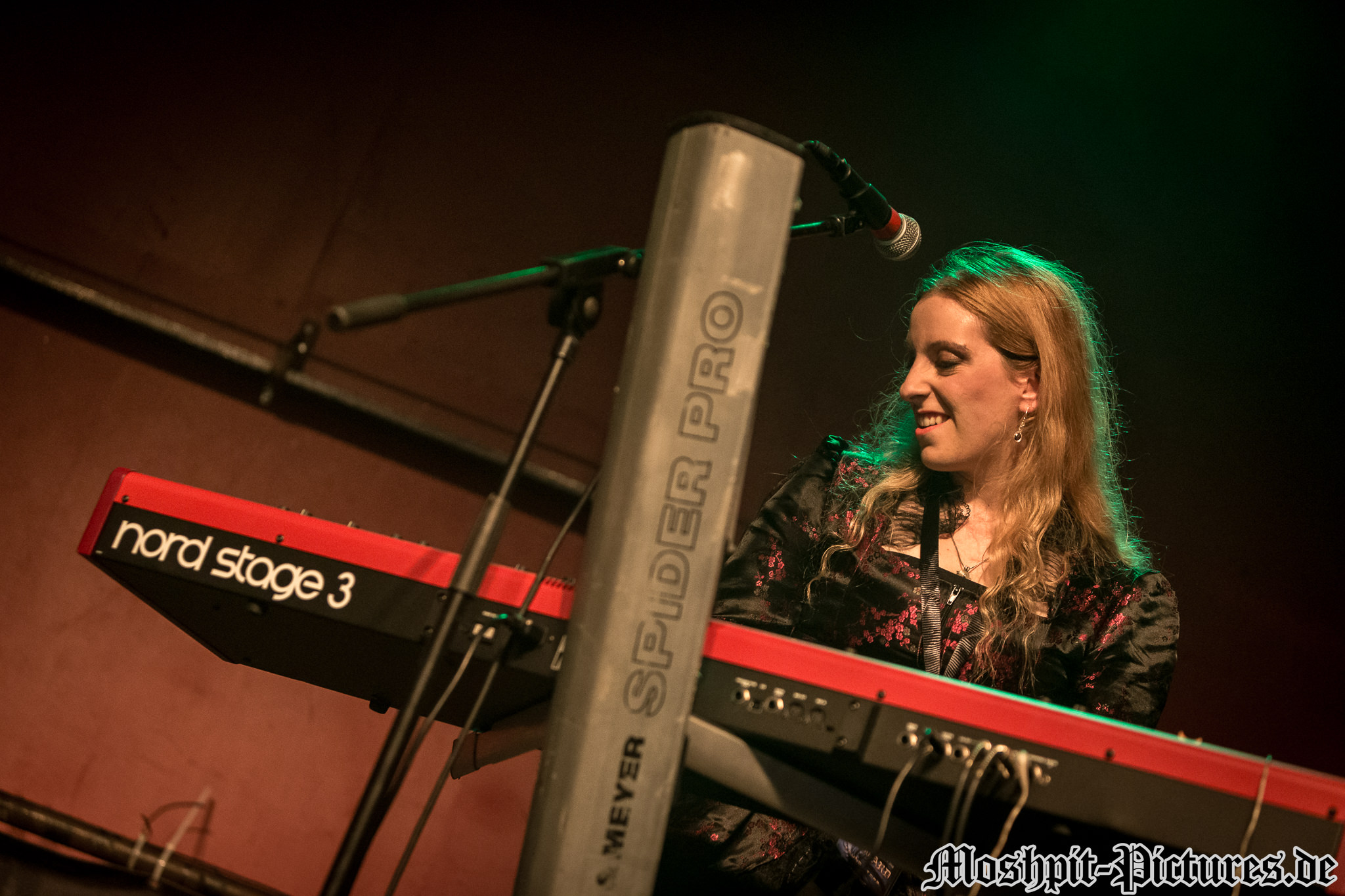 Konzertfotos von Sound Storm auf der Bards of Symphony and Metal Tour 2018