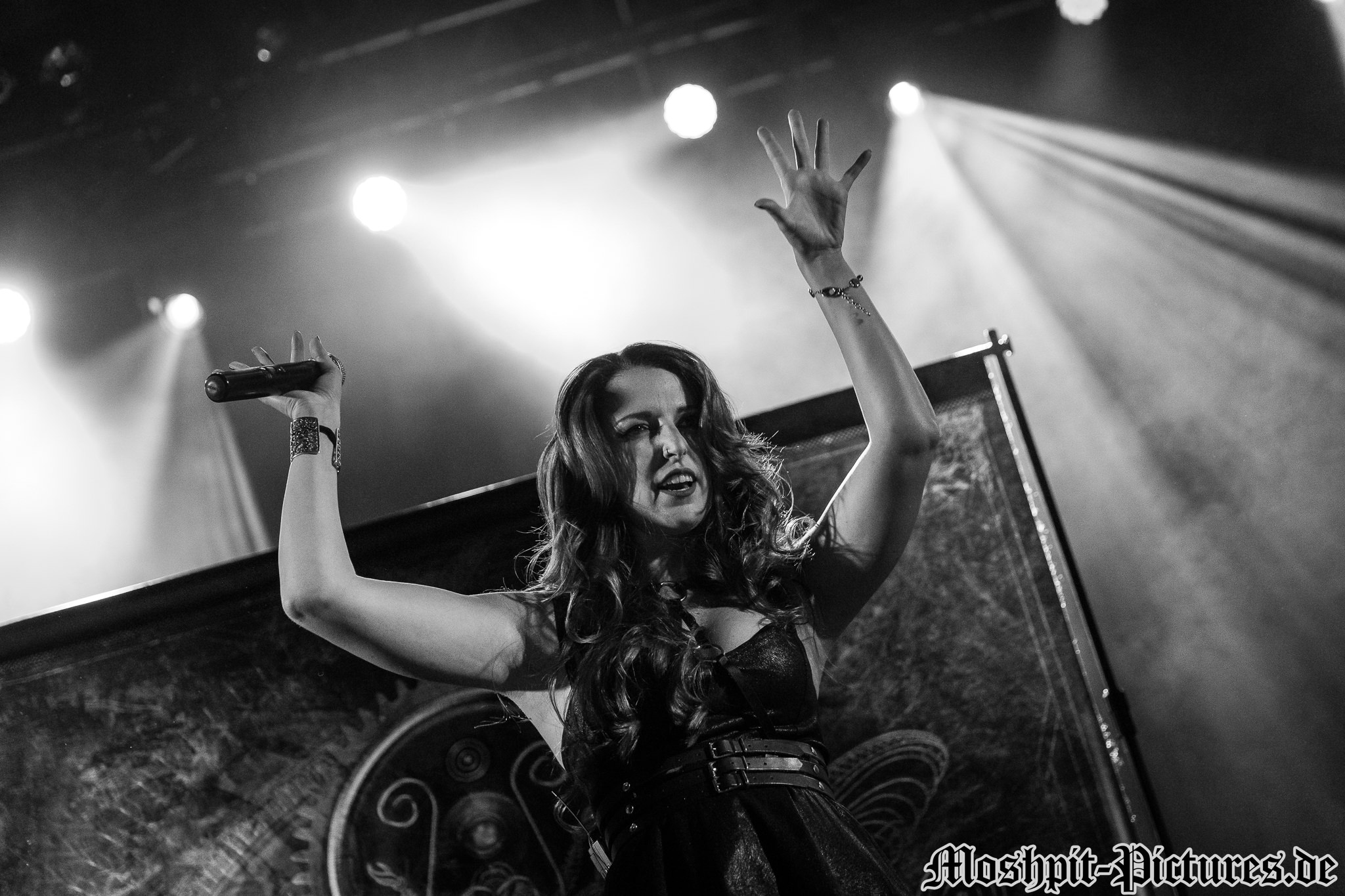 Konzertfotos von Sound Storm auf der Bards of Symphony and Metal Tour 2018