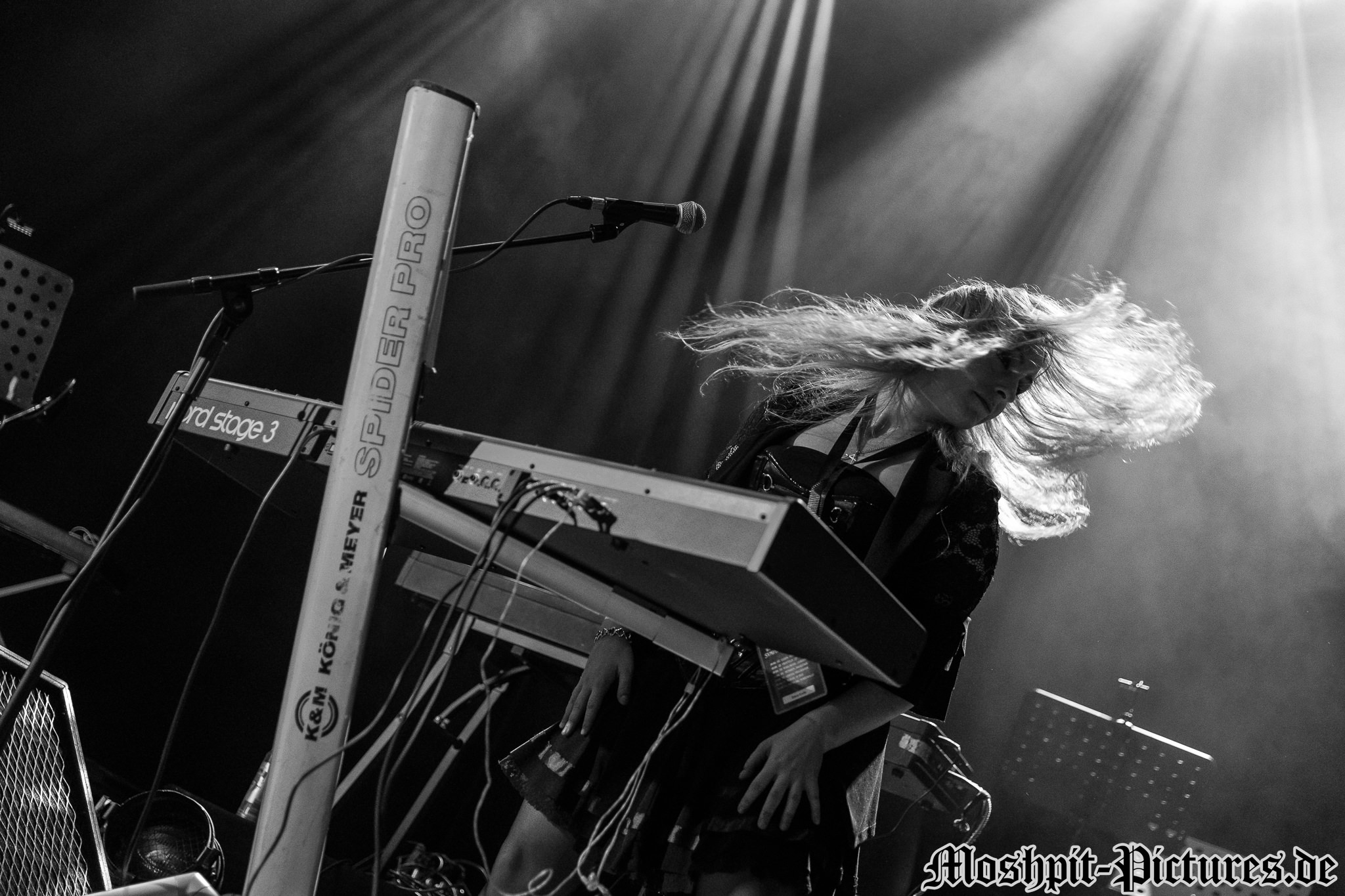 Konzertfotos von Sound Storm auf der Bards of Symphony and Metal Tour 2018