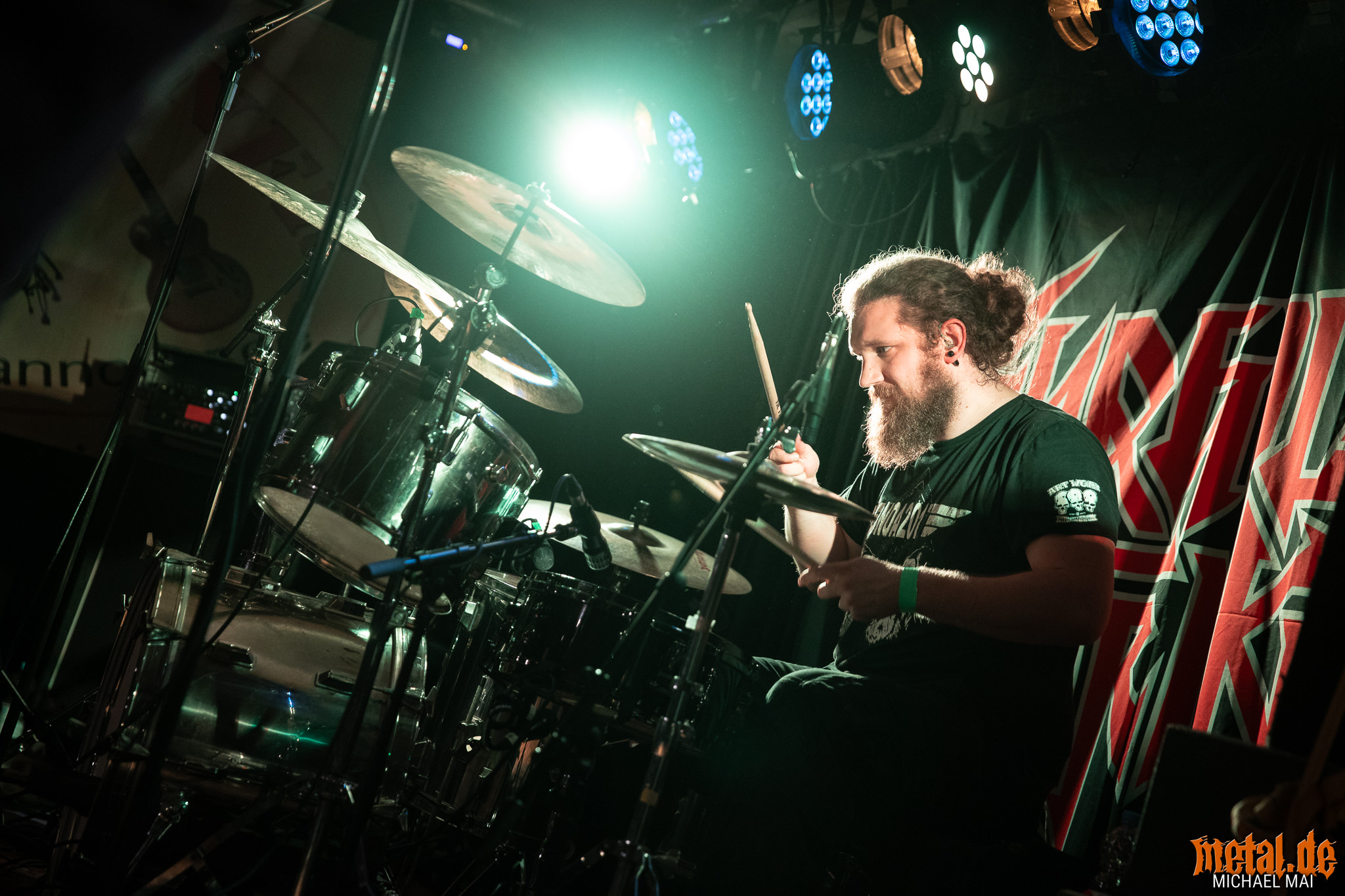 Konzertfoto von Surgical Strike - Hannover Metalfest 2021