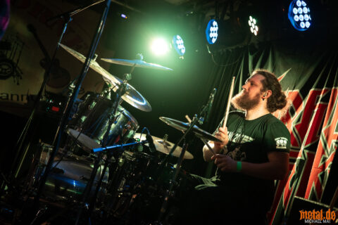 Konzertfoto von Surgical Strike - Hannover Metalfest 2021
