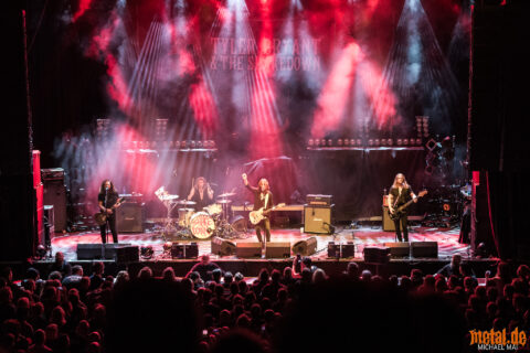 Konzertfoto von Tyler Bryant & The Shakedown - Deutschlandtour 2019