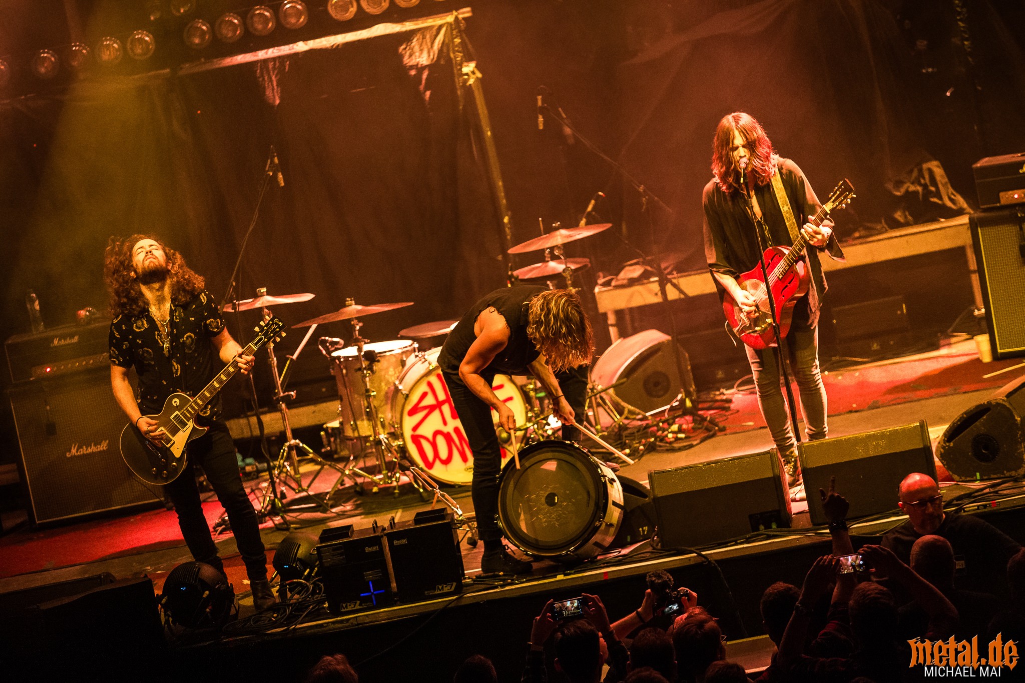 Konzertfoto von Tyler Bryant & The Shakedown - Deutschlandtour 2019