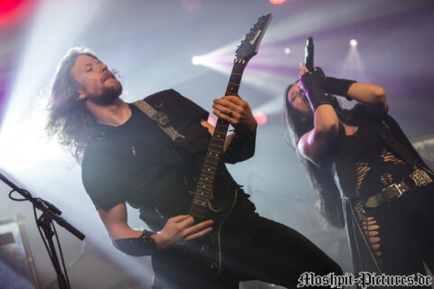 Unleash-the-Archer-2017-koeln-MAI_1292